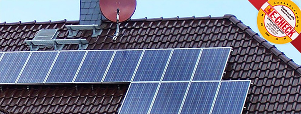 Photovoltaikanlage auf einem Wohnhausdach in Weiterstadt